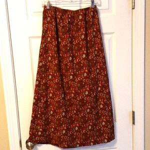 Charter Club.  Size 6 women's skirt.  Fully lined.  NWOT.